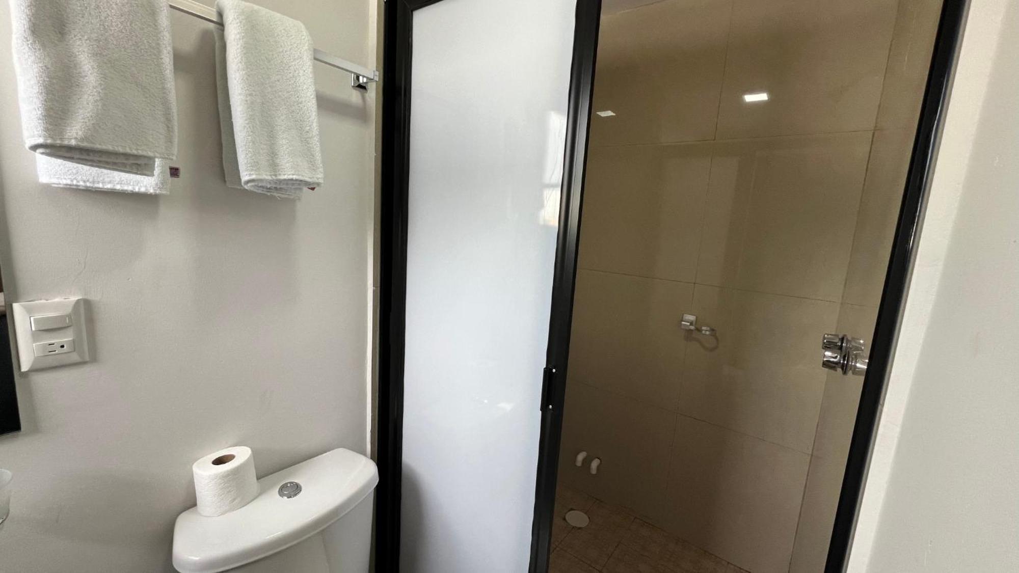 Hotel Plazuela Cadereyta Jiménez Dış mekan fotoğraf